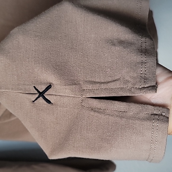 NWT* Cuts Clothing Henley Split-Hem, Size XXLarge, Color Saddle - Picture 6 of 13